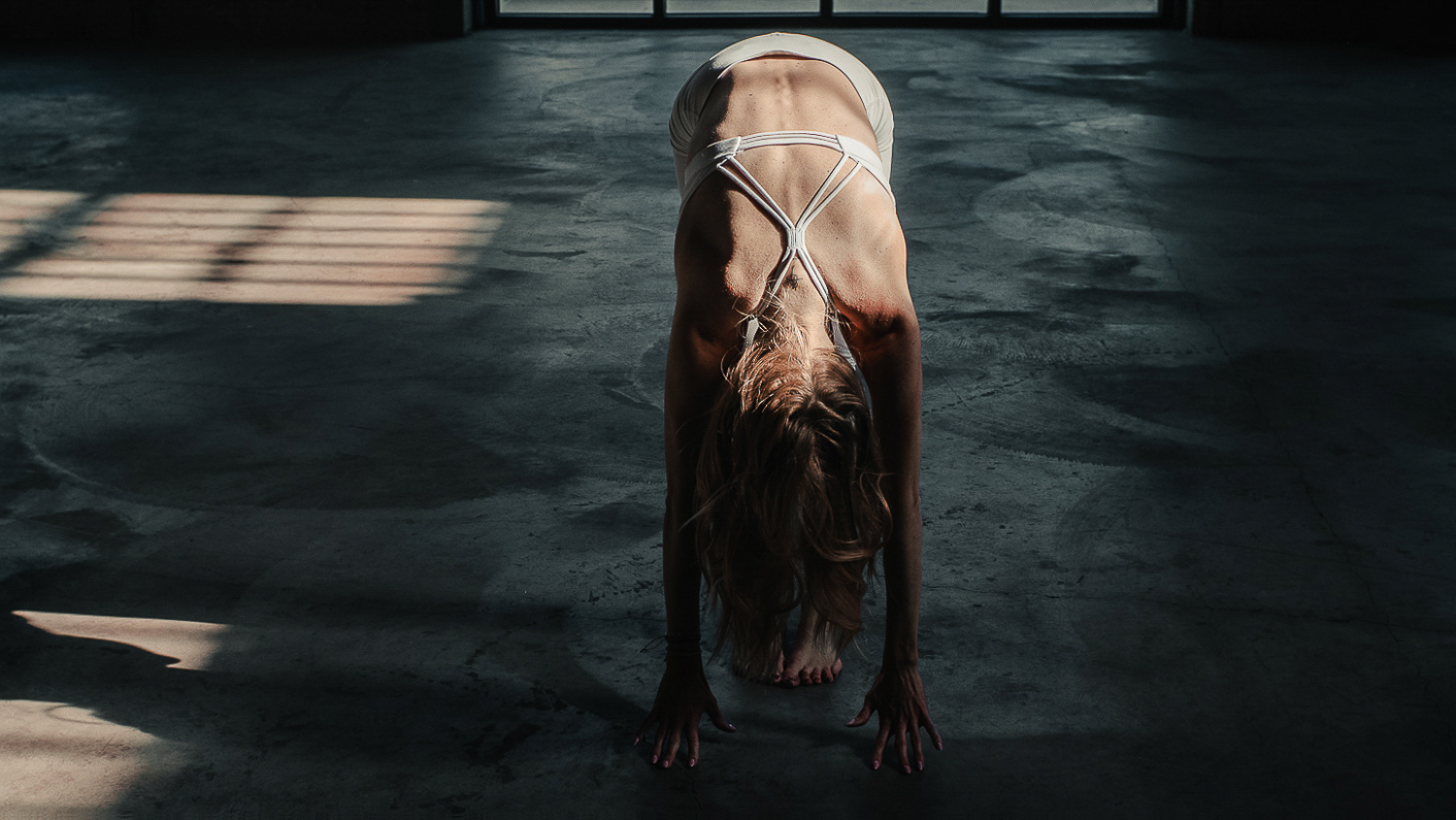 Fabletics lifestyle photography, movement in natural light